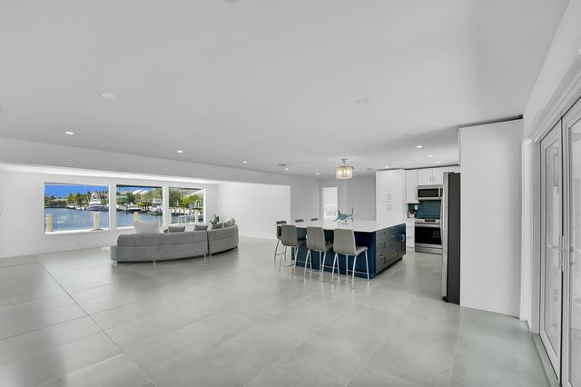 3431 NE 26th Avenue, Lighthouse Point, FL 33064