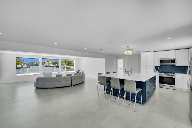 3431 NE 26th Avenue, Lighthouse Point, FL 33064