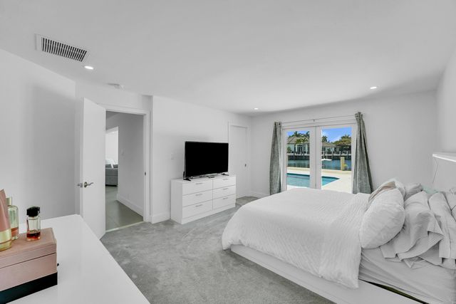 3431 NE 26th Avenue, Lighthouse Point, FL 33064