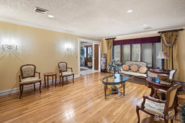 3 Anthony Avenue, Edison, NJ 08820