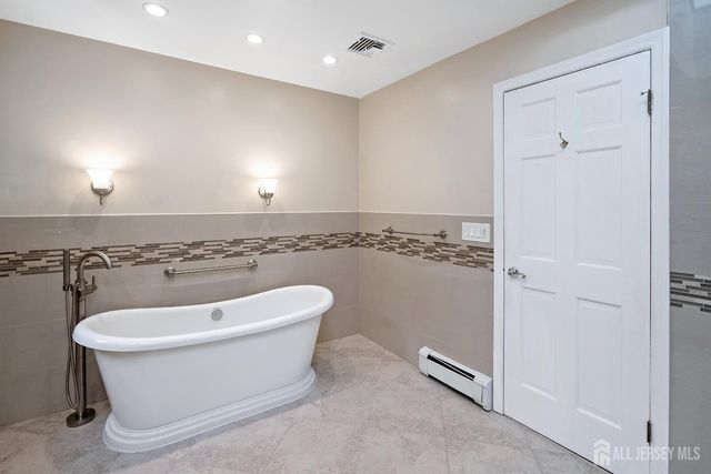 3 Anthony Avenue, Edison, NJ 08820