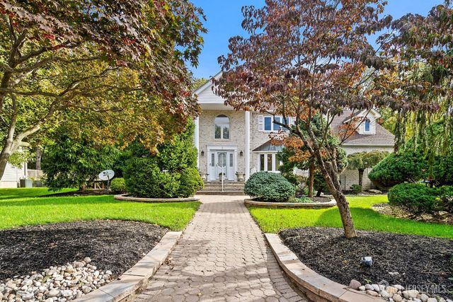 3 Anthony Avenue, Edison, NJ 08820