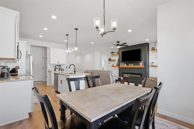 2224 Otteson Drive, Stoughton, WI 53589