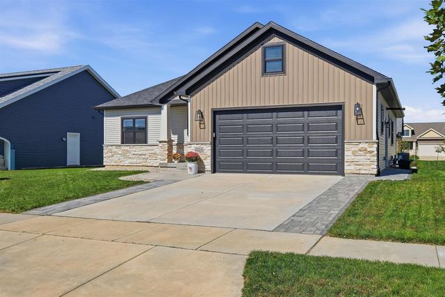 2224 Otteson Drive, Stoughton, WI 53589