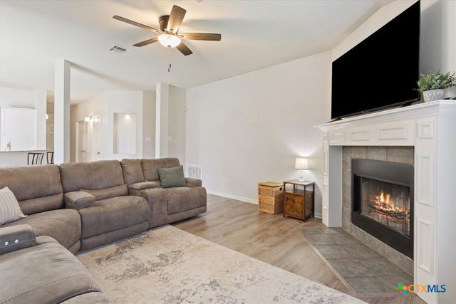 709 Bighorn Drive, Harker Heights, TX 76548