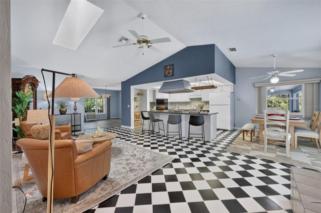 9000 SW 203RD COURT, Dunnellon, FL 34431
