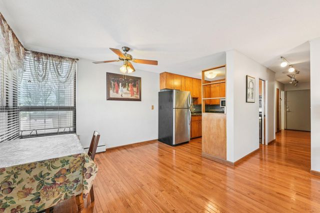 2500 Blaisdell Avenue 211, Minneapolis, MN 55404