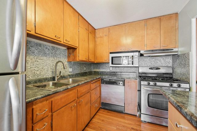 2500 Blaisdell Avenue 211, Minneapolis, MN 55404