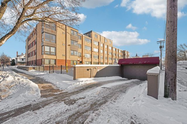 2500 Blaisdell Avenue 211, Minneapolis, MN 55404