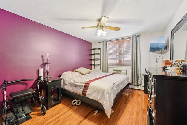 2500 Blaisdell Avenue 211, Minneapolis, MN 55404