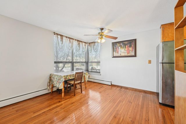 2500 Blaisdell Avenue 211, Minneapolis, MN 55404