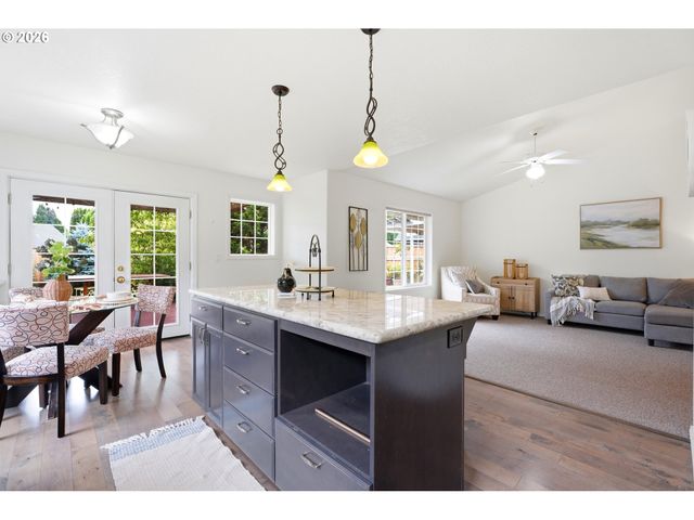 2640 VINTAGE Ave, Salem, OR 97306