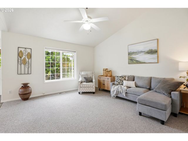 2640 VINTAGE Ave, Salem, OR 97306