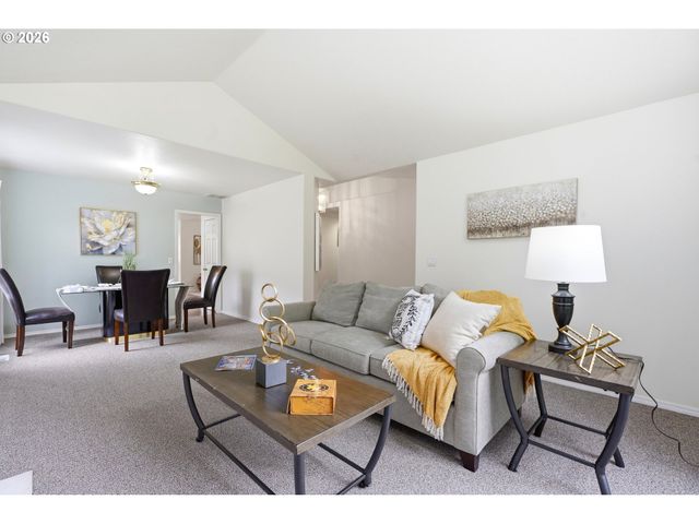 2640 VINTAGE Ave, Salem, OR 97306