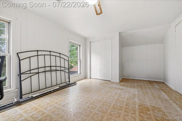 16036 Worden Road, Groveland Township, MI 48442