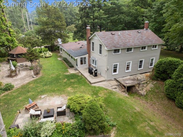 16036 Worden Road, Groveland Township, MI 48442