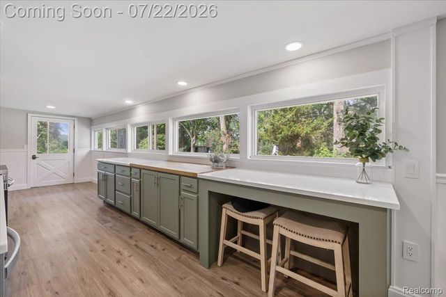 16036 Worden Road, Groveland Township, MI 48442