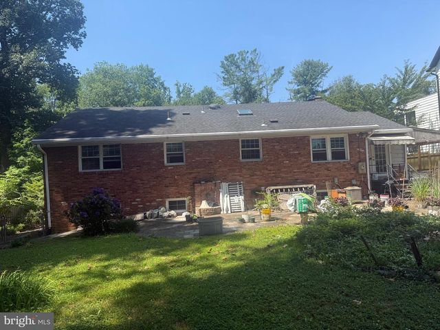 1917 GREAT FALLS ST, Mclean, VA 22101