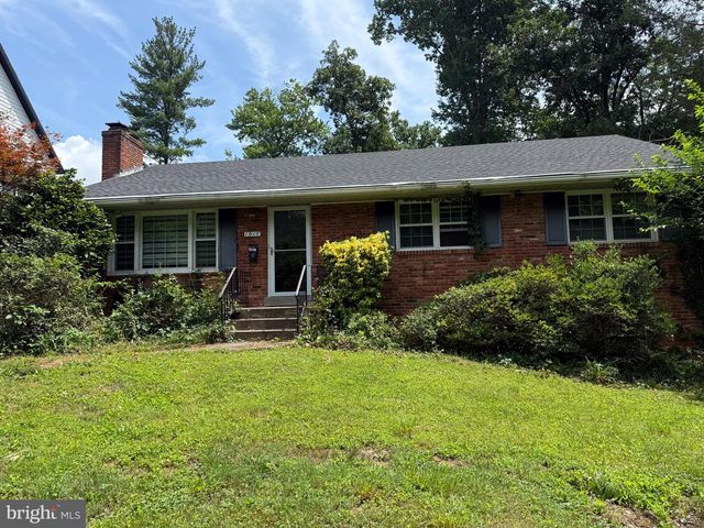 1917 GREAT FALLS ST, Mclean, VA 22101