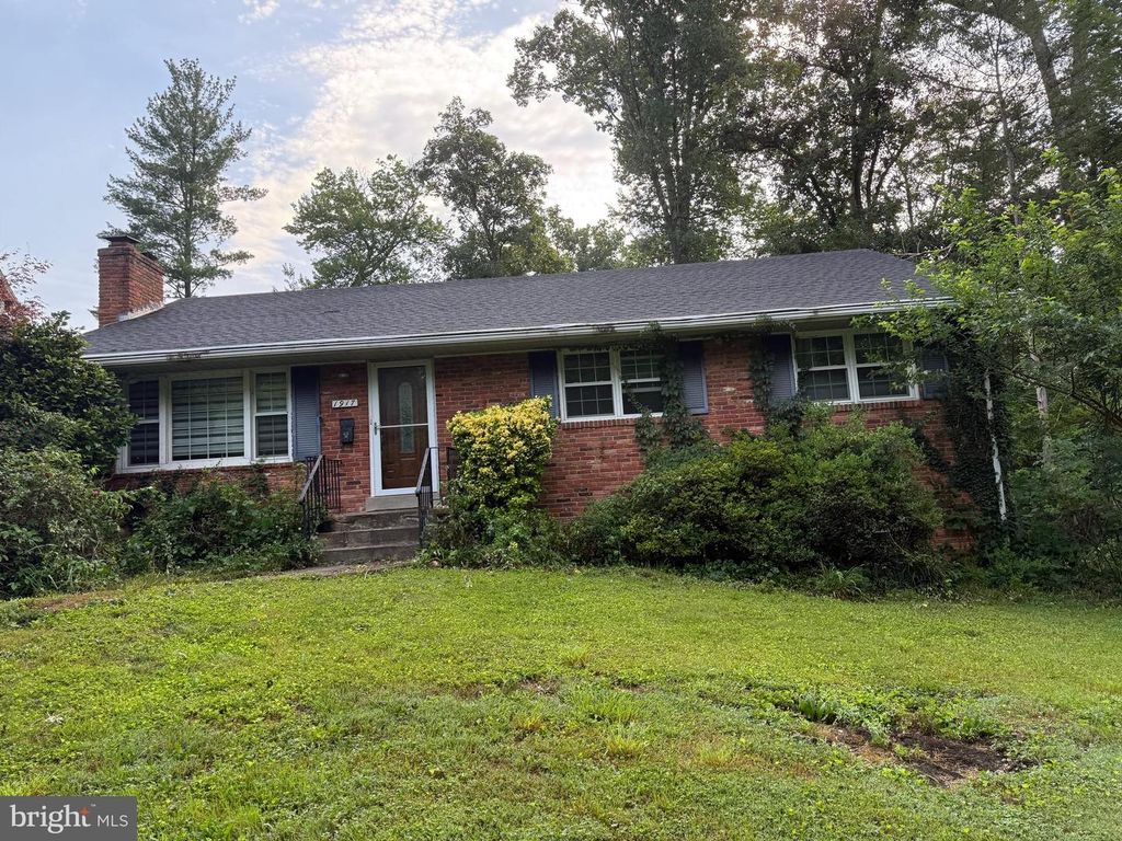 1917 GREAT FALLS ST, Mclean, VA 22101