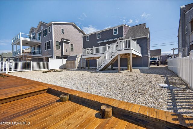 59 Jeffrey Drive, Manahawkin, NJ 08050