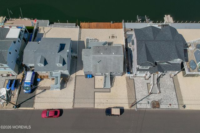 59 Jeffrey Drive, Manahawkin, NJ 08050