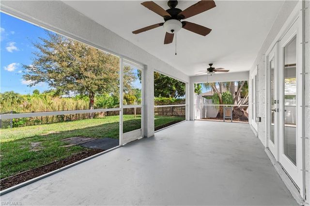1418 SW 11th PL, Cape Coral, FL 33991