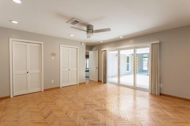9106 Bonhomme Road, Houston, TX 77074