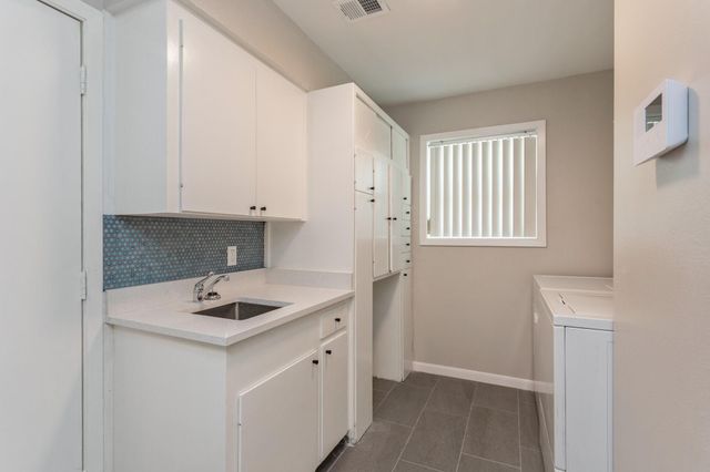 9106 Bonhomme Road, Houston, TX 77074