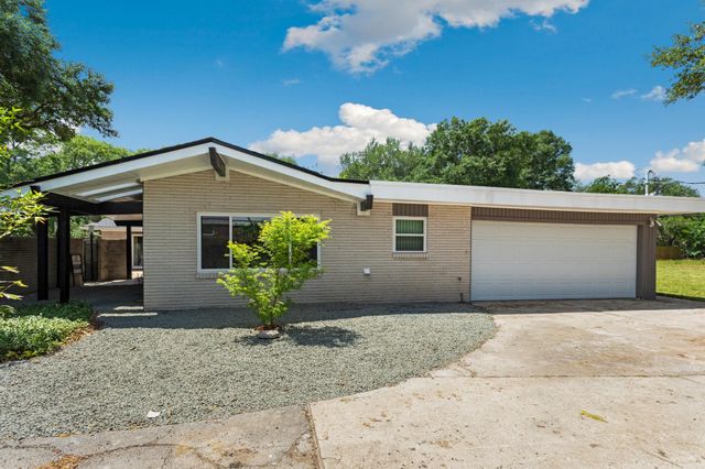 9106 Bonhomme Road, Houston, TX 77074