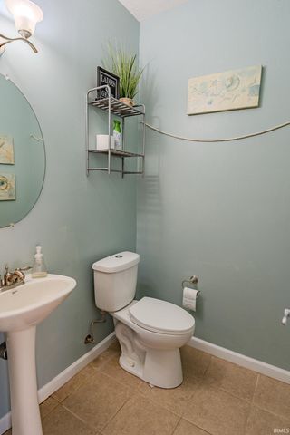 2532 Yeoman Lane, West Lafayette, IN 47906