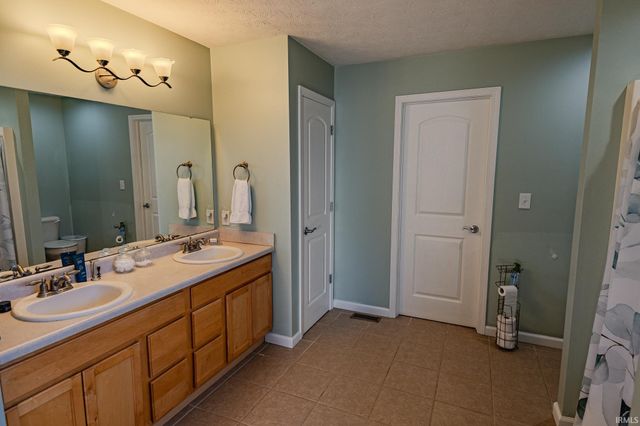 2532 Yeoman Lane, West Lafayette, IN 47906