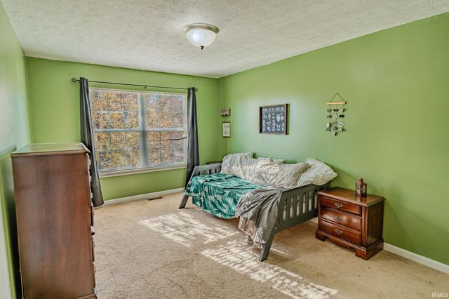 2532 Yeoman Lane, West Lafayette, IN 47906