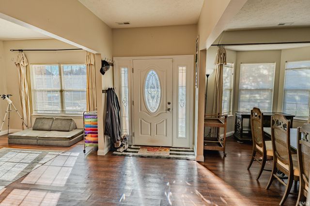 2532 Yeoman Lane, West Lafayette, IN 47906