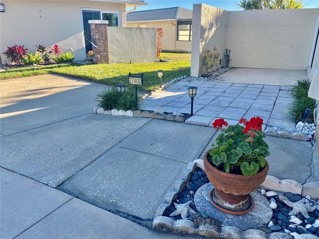 2740 HIGHLANDS BOULEVARD D, Palm Harbor, FL 34684