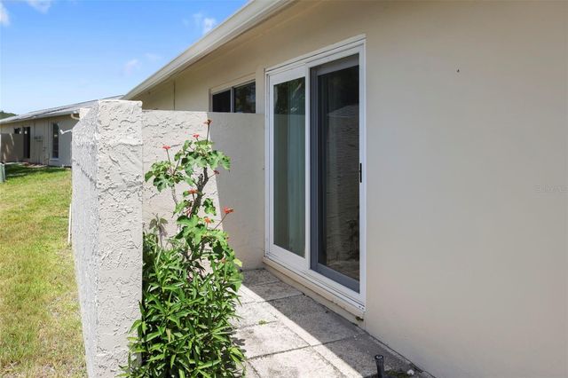 2740 HIGHLANDS BOULEVARD D, Palm Harbor, FL 34684