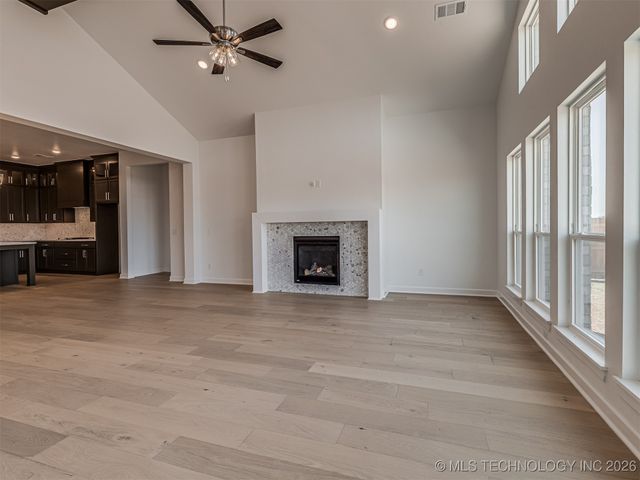 16302 S 89th Avenue E, Bixby, OK 74008