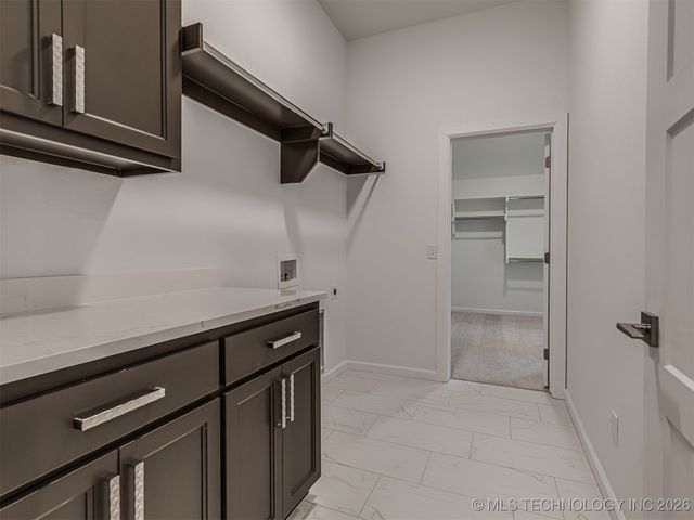 16302 S 89th Avenue E, Bixby, OK 74008