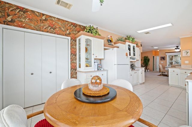 6005 Daiquiri Bay, Boynton Beach, FL 33436