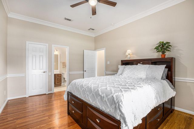 17403 Ledgefield, Cypress, TX 77433