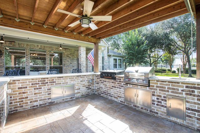 17403 Ledgefield, Cypress, TX 77433