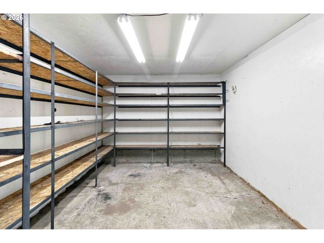 2500 HARRIS STREET Rd, Kelso, WA 98626
