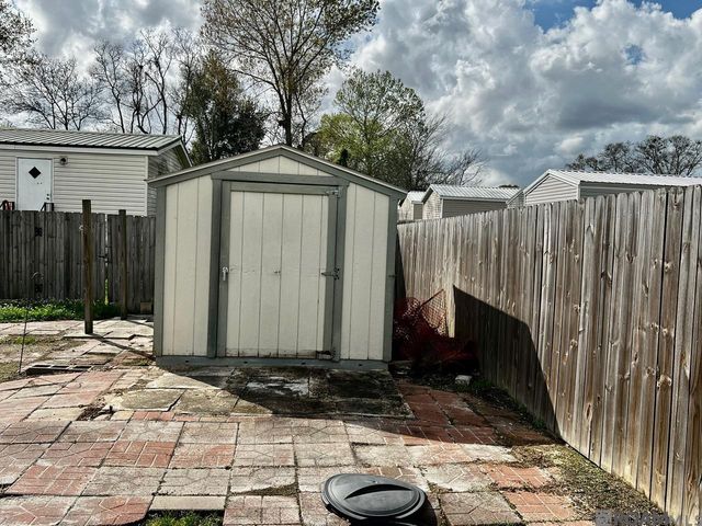 13519 Chase St, Gonzales, LA 70737