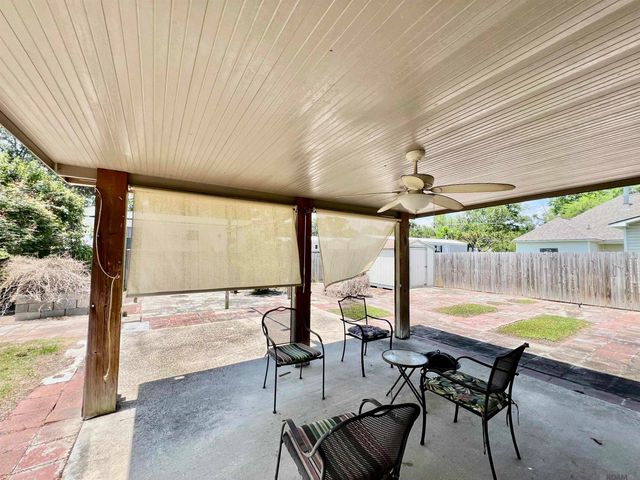 13519 Chase St, Gonzales, LA 70737