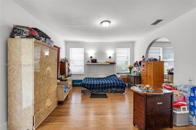137 NW 20th Street, Homestead, FL 33030