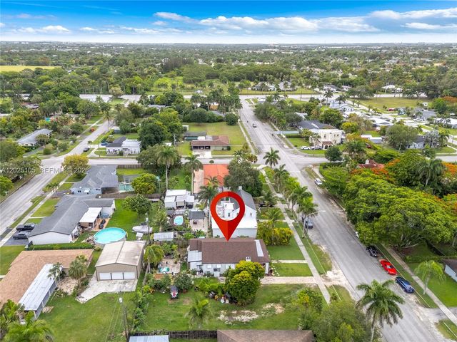 137 NW 20th Street, Homestead, FL 33030