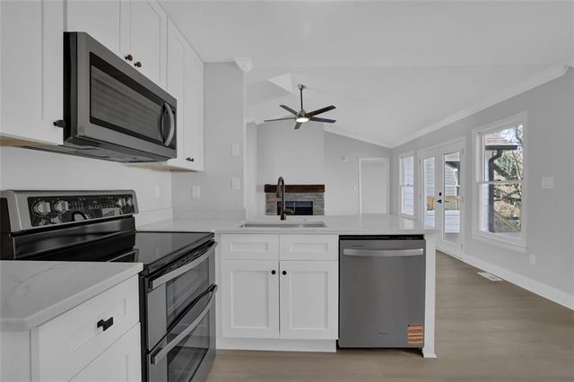 1525 WYNFIELD Drive, Auburn, GA 30011