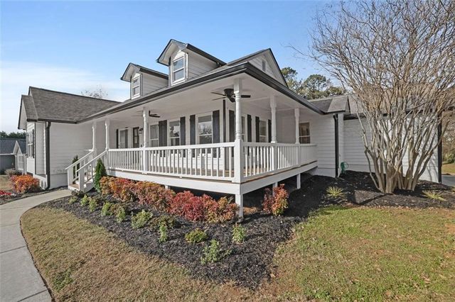 1525 WYNFIELD Drive, Auburn, GA 30011