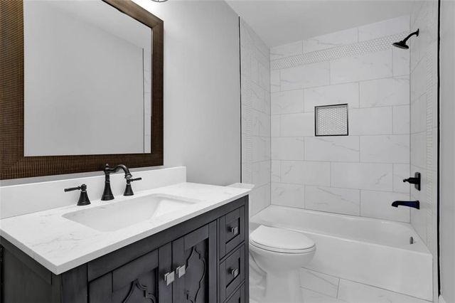 1525 WYNFIELD Drive, Auburn, GA 30011