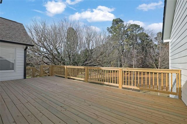 1525 WYNFIELD Drive, Auburn, GA 30011